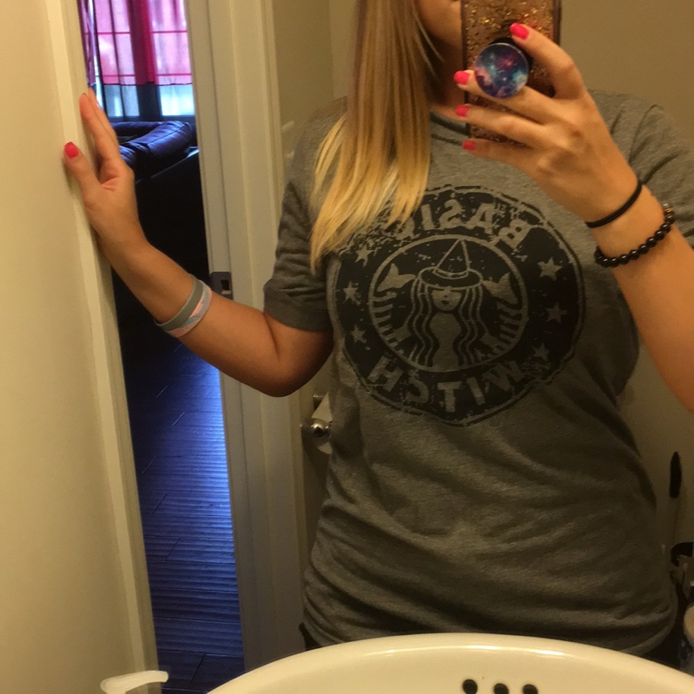 Basic Witch t shirt **PRICE FIRM** - Picture 3 of 7